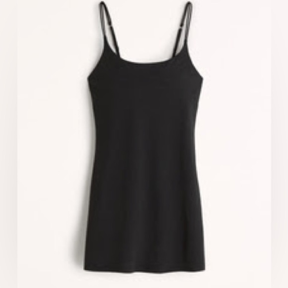 Abercrombie Traveler Mini Dress
PETITE SIZE SMALL - WORN ONCE